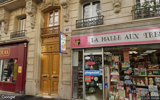 Façade : 50 rue Damrémont, Paris
