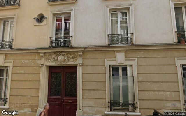 Façade : 52 rue du Mont Cenis, Paris