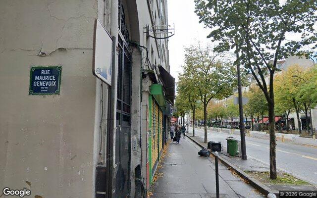 Façade : 54 rue de la Chapelle, Paris