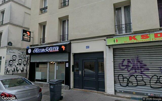 Façade : 42 rue Championnet, Paris