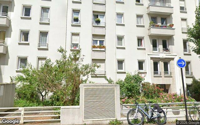 Façade : 9 rue Jean Dollfus, Paris
